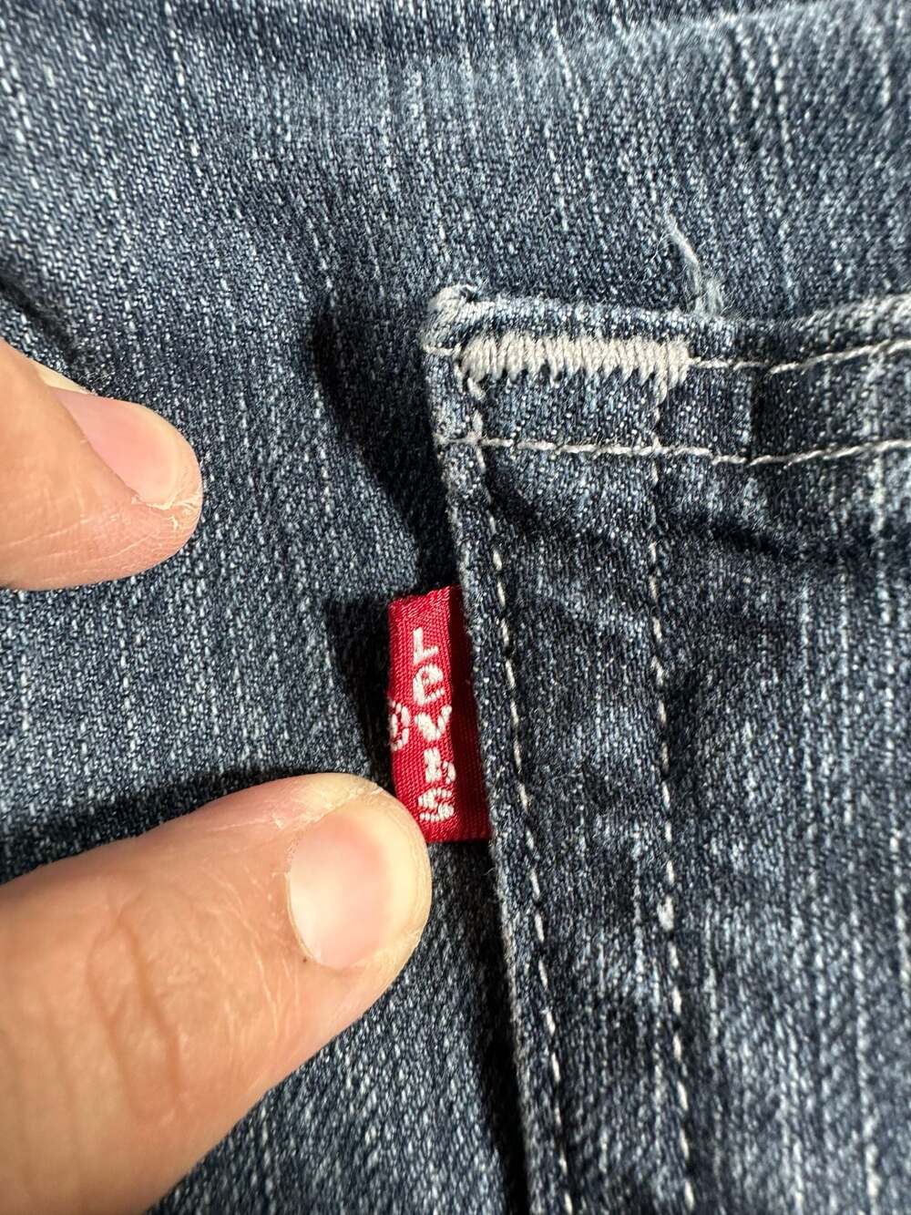 Levi's 559 Relaxed Straight Fit Waterless Jeans W42 L32 Mens - Picture 9 of 16
